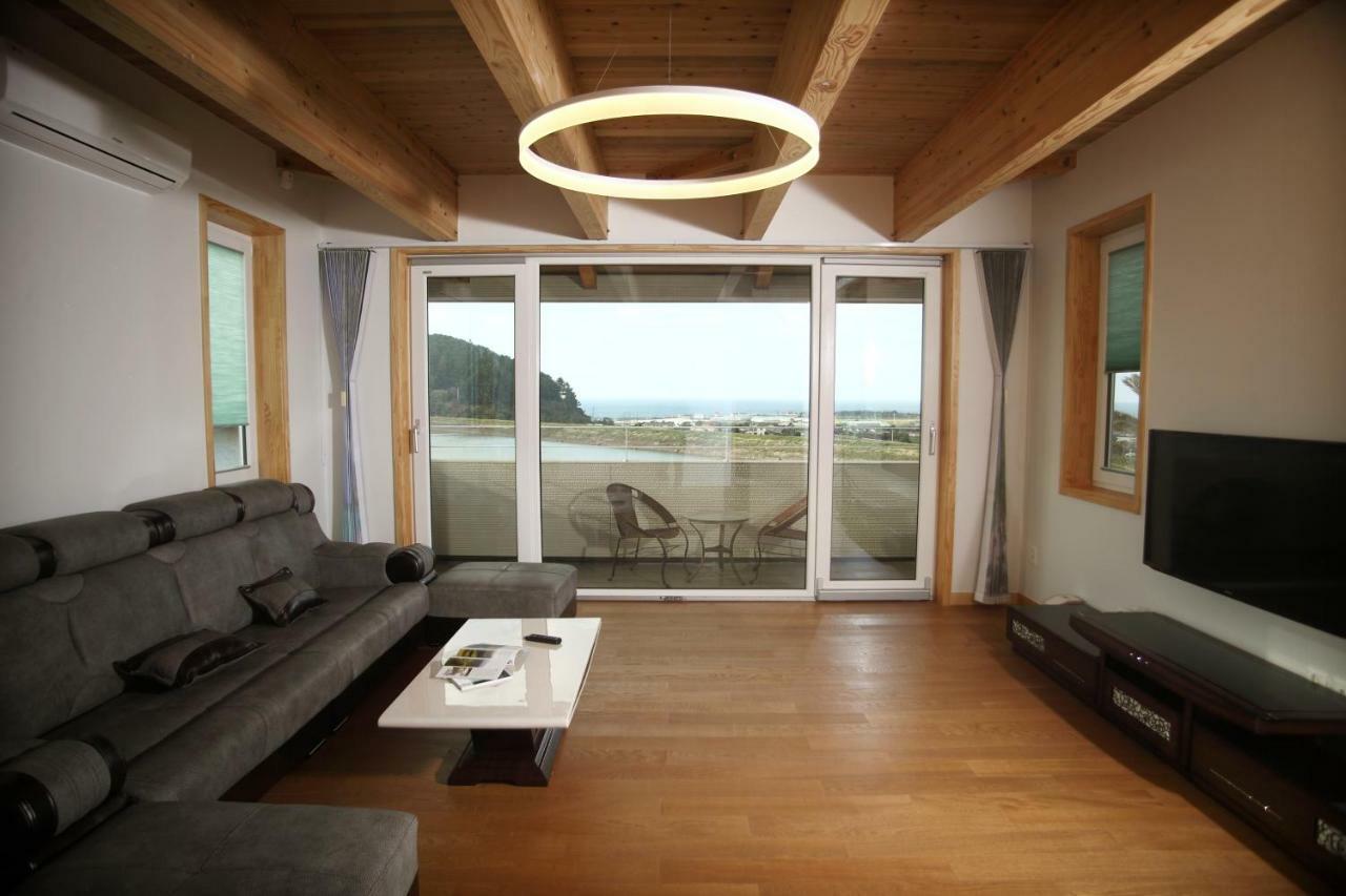 Jeju Lake Pension エクステリア 写真